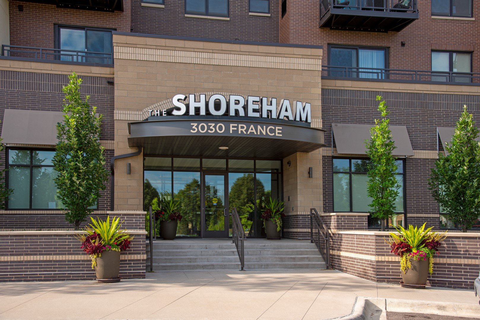 The Shoreham Apartments Image 1