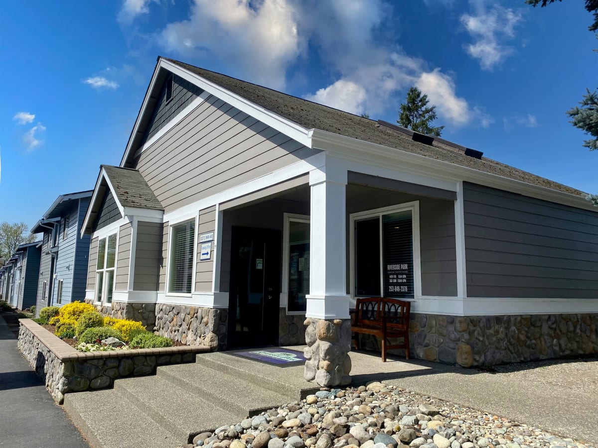 Riverside Park Image 3