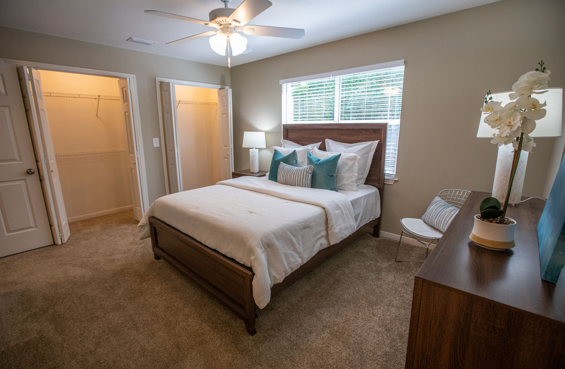 South Pointe Apartment Homes Image 8