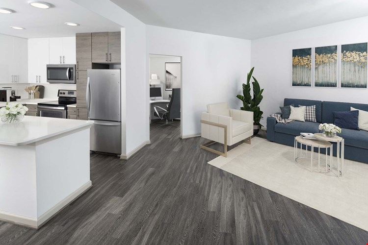 Camden Potomac Yard Image 12