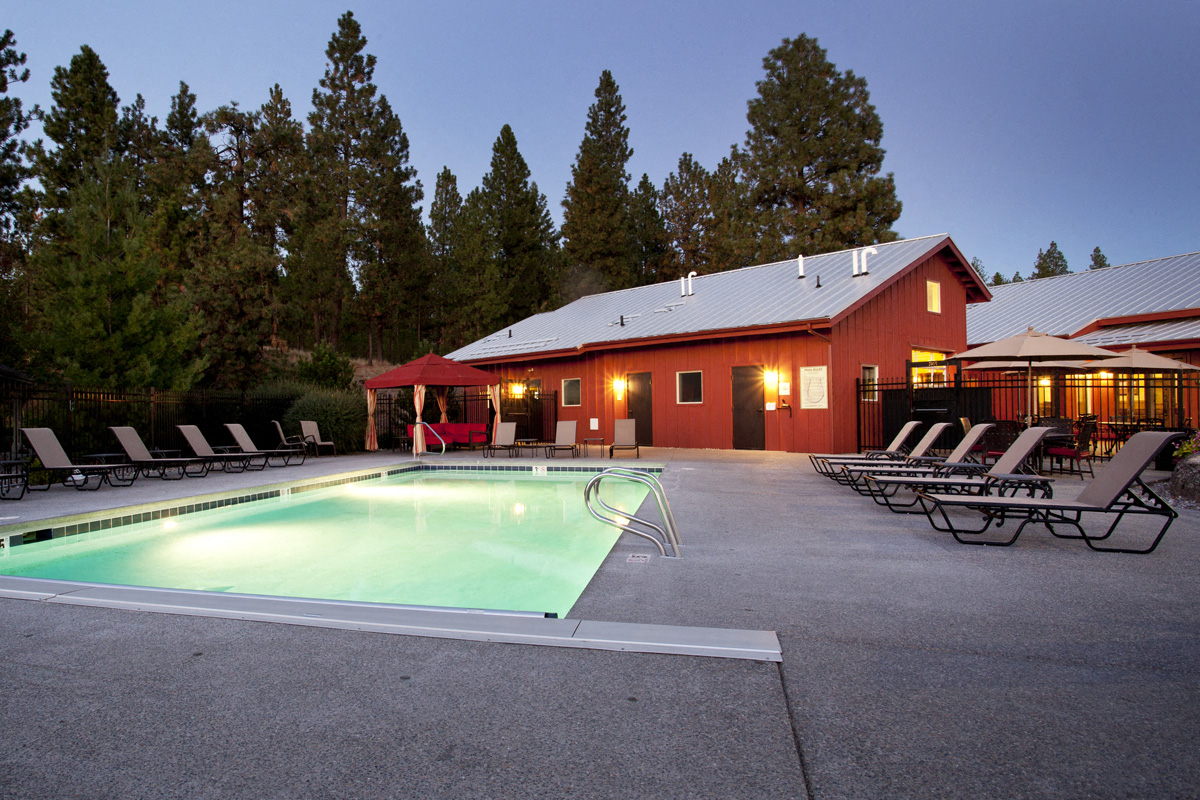 Poolside Lounge Areas