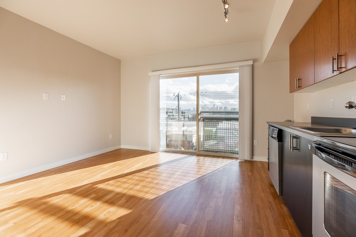 Collage Fremont Image 10