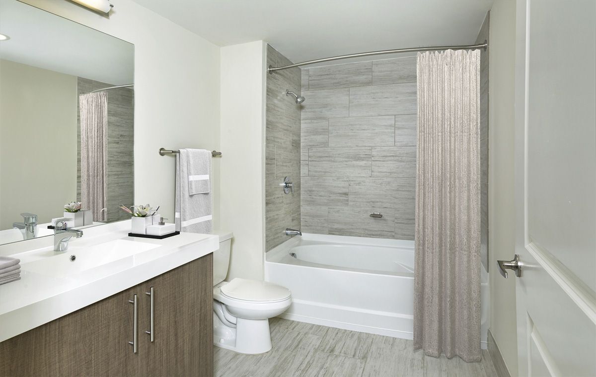 Camden Pier District Image 28