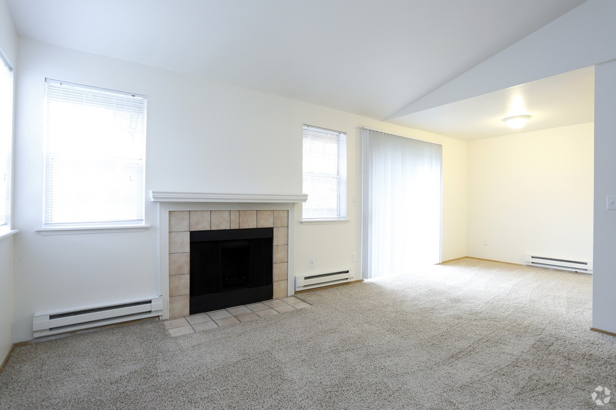 North Creek Heights Apartments Image 6