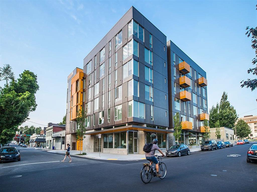 Lower Burnside Lofts Image 1