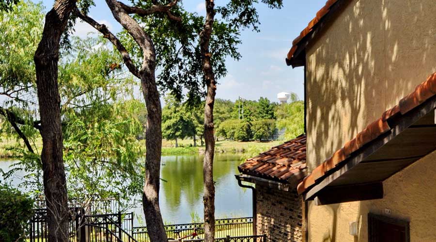 Lakehill Townhomes Image 3