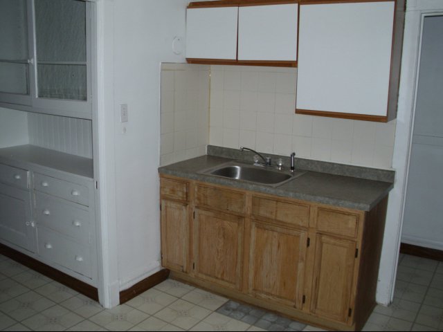 5429 S Woodlawn Avenue Image 9