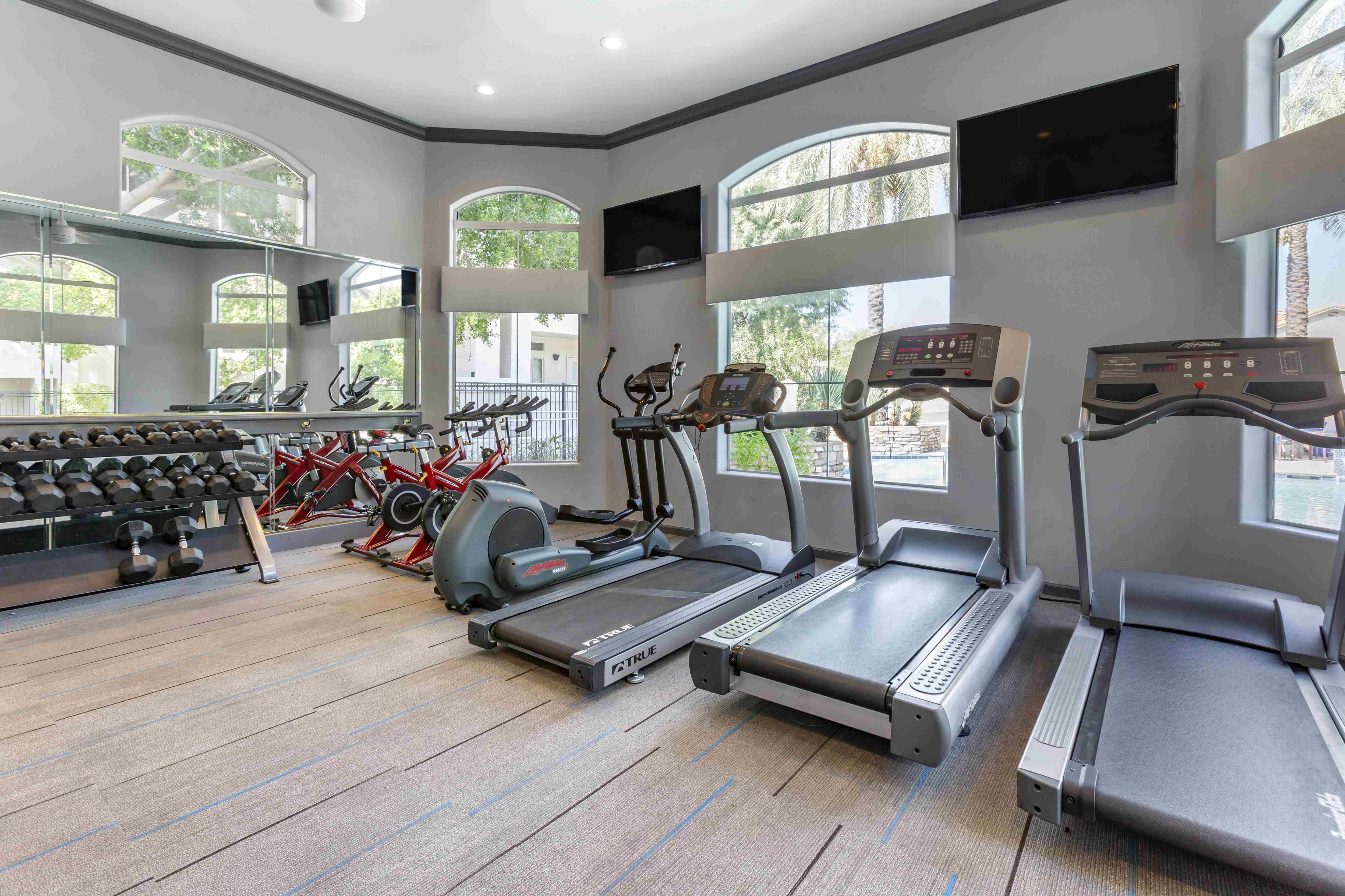 Carlyle Townhomes OLD Image 39