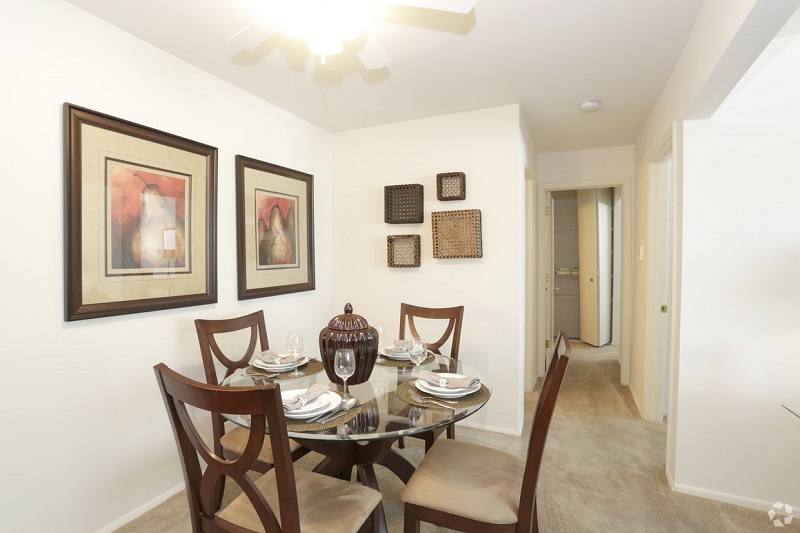 Haven Hoffman Estates Image 4