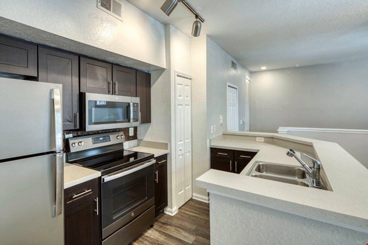 Rivertree Apartments Image 2