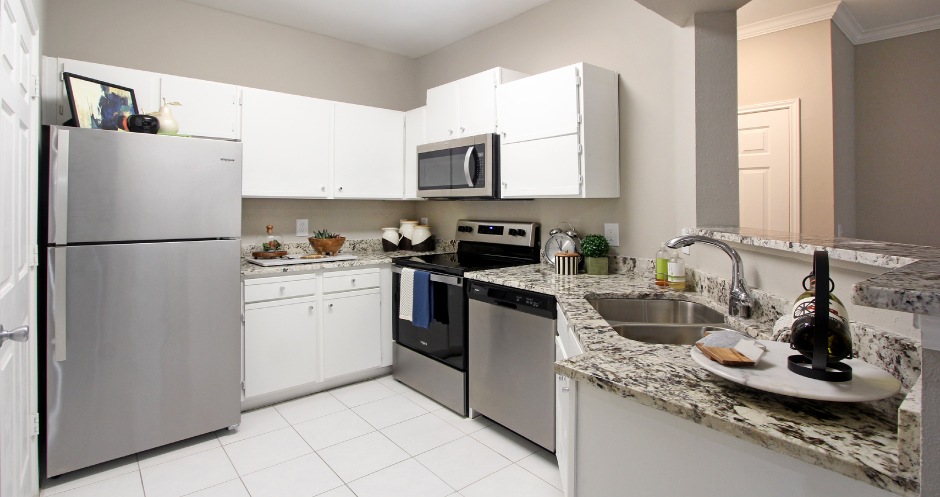 Breckenridge Apartments Image 2