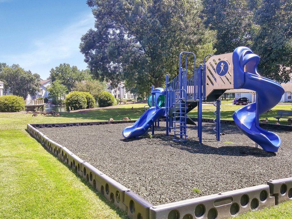 Runaway Bay Apartments Image 20