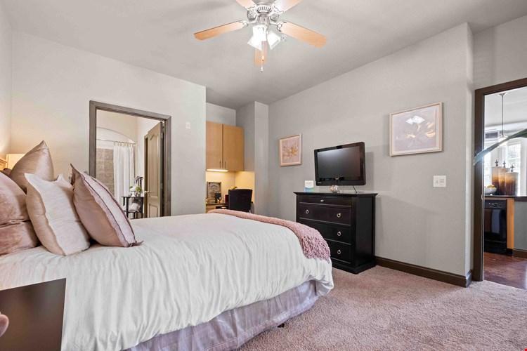 The Millennium Towne Center Image 16