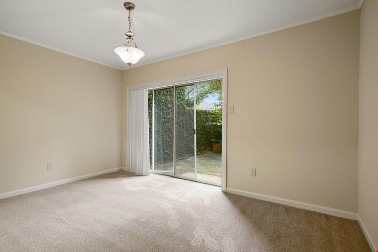 The Patrician Apartments Image 8