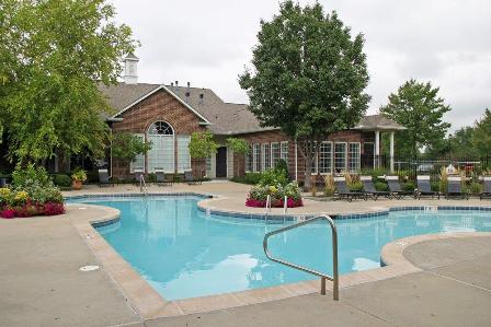 Creekside Apartments Image 4