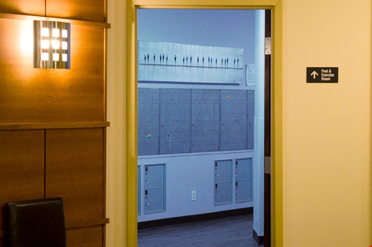 Vista Condominiums Image 8