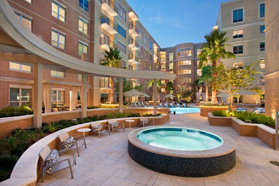 Camden Highland Village Image 40