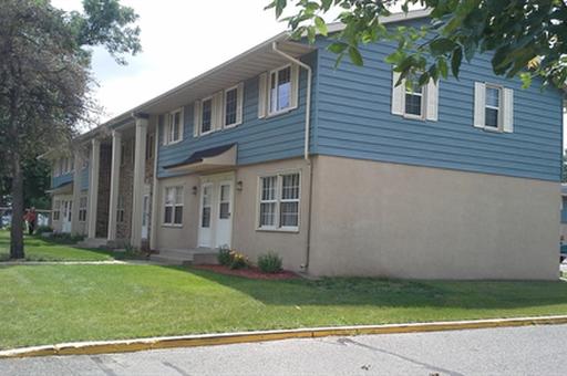 Oak Street Townhomes Image 3