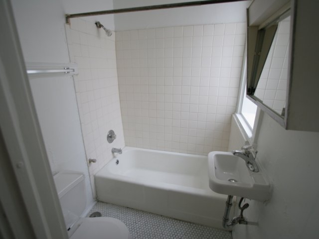 5528-5532 S Everett Avenue Image 10