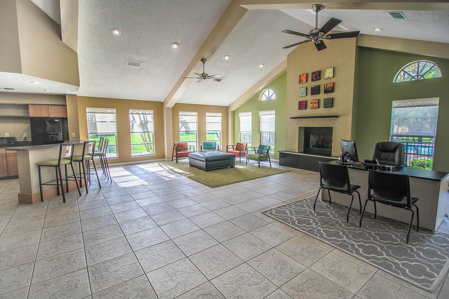 The Landings at Pembroke Lakes Apartments Image 7