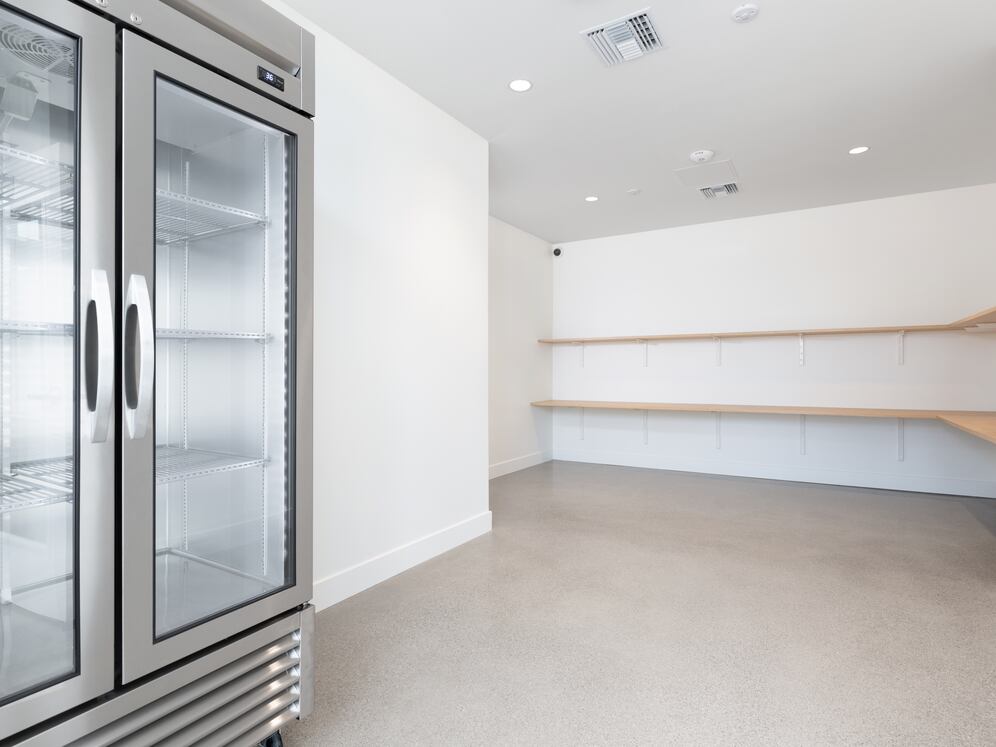 Package room with cold storage