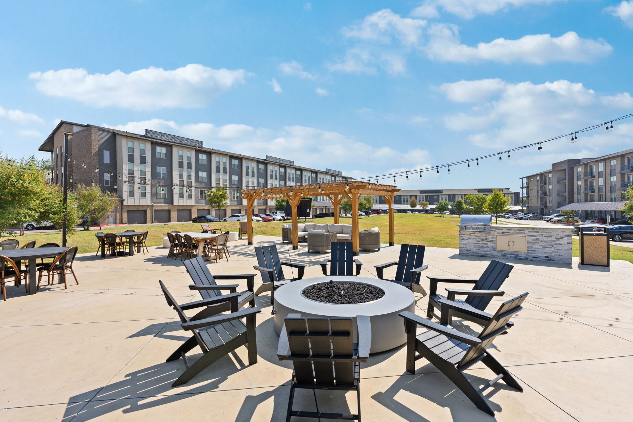 Axis Grand Crossing Image 67