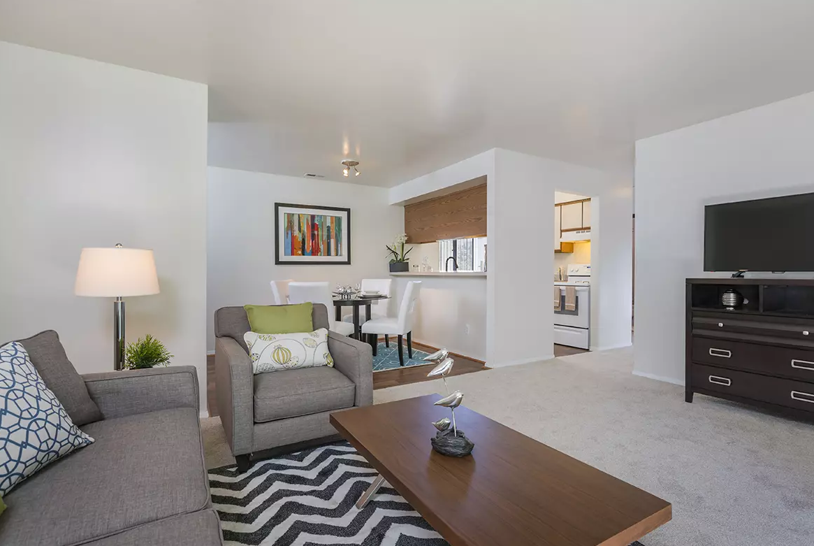 Homestead Commons Image 8