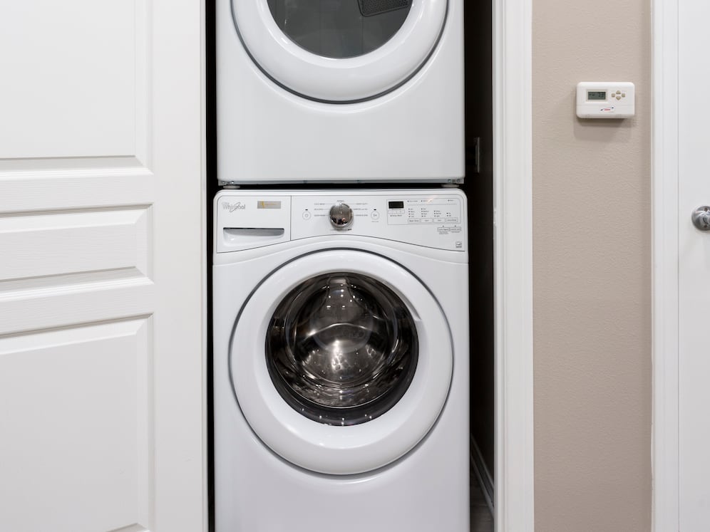 Design Scheme II apartment with in-unit stacked washer/dryer