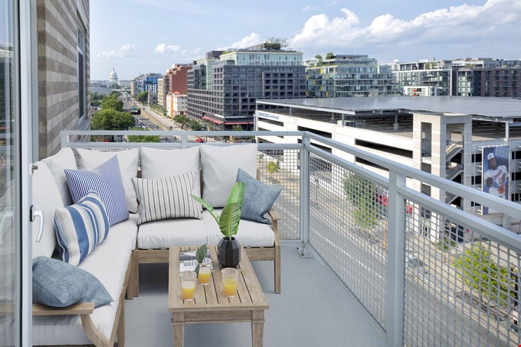 Camden South Capitol Image 9