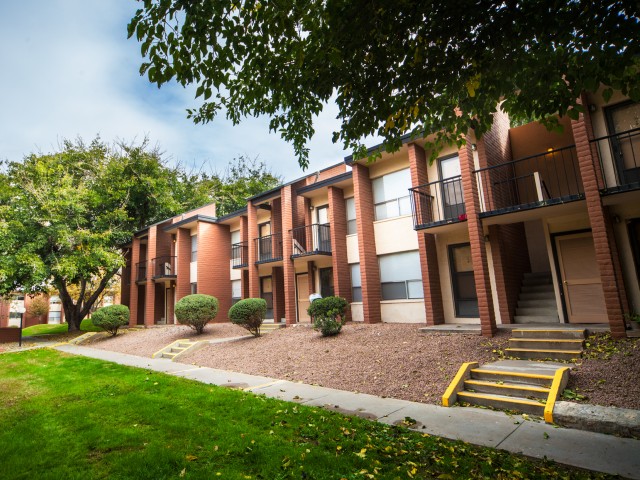 Vista Village Image 6