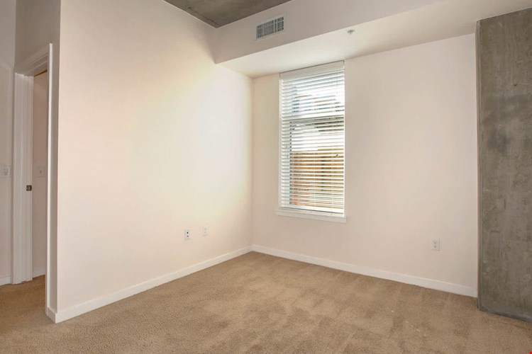 Radius Uptown Image 49