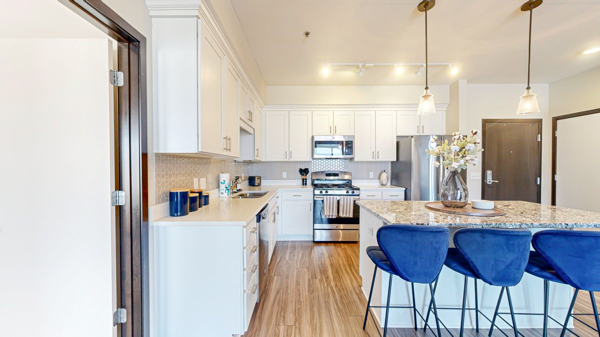 The Shoreham Apartments Image 26