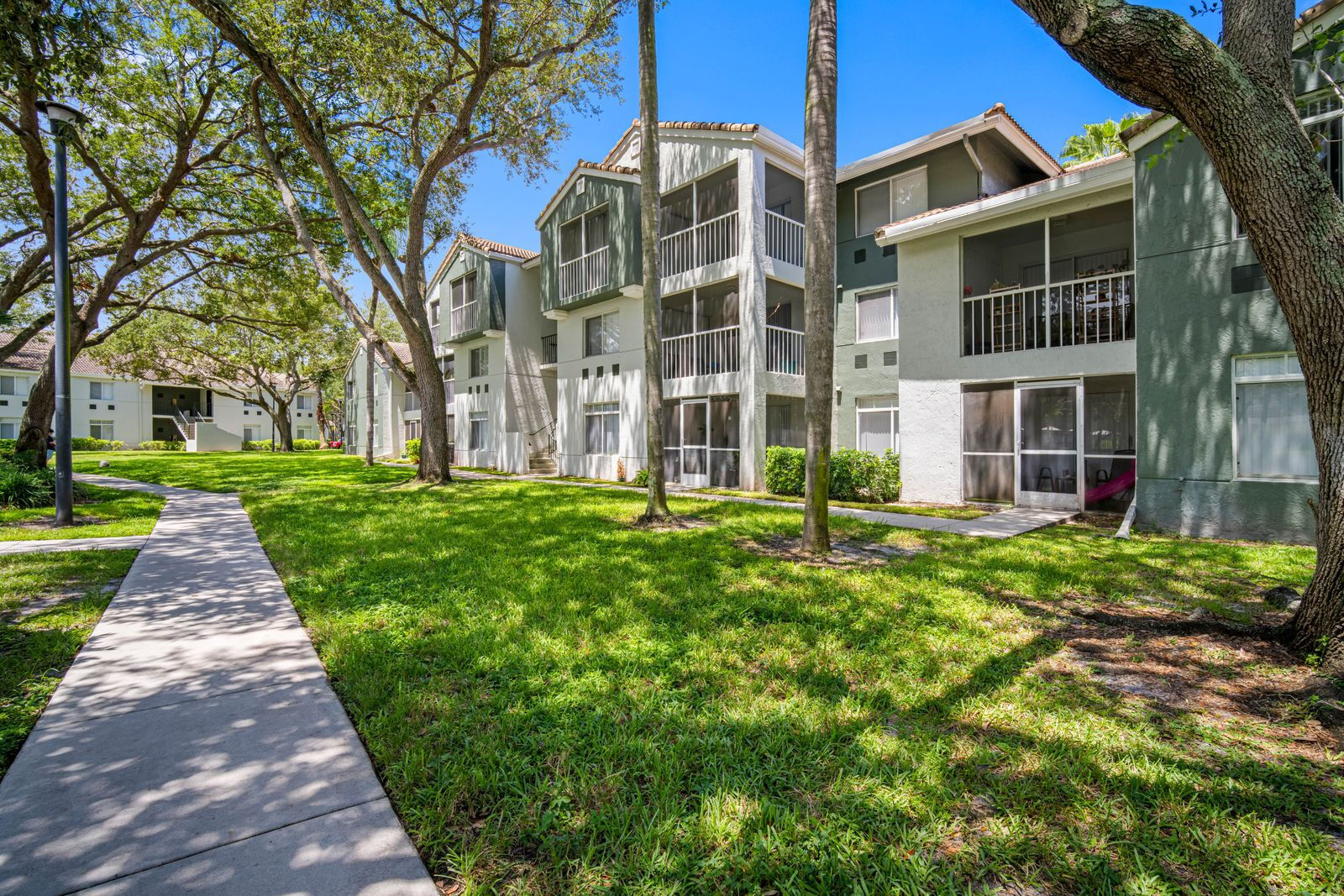 Solara At Wellington Image 1