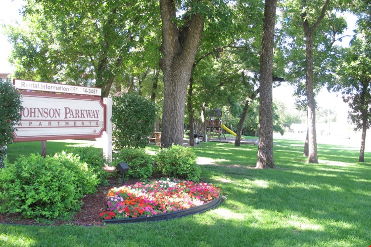 Johnson Parkway Image 1