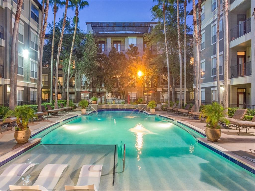 The Plaza Museum District Image 8