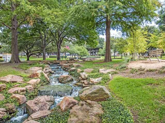 Pavilions at Vantage Point Image 1