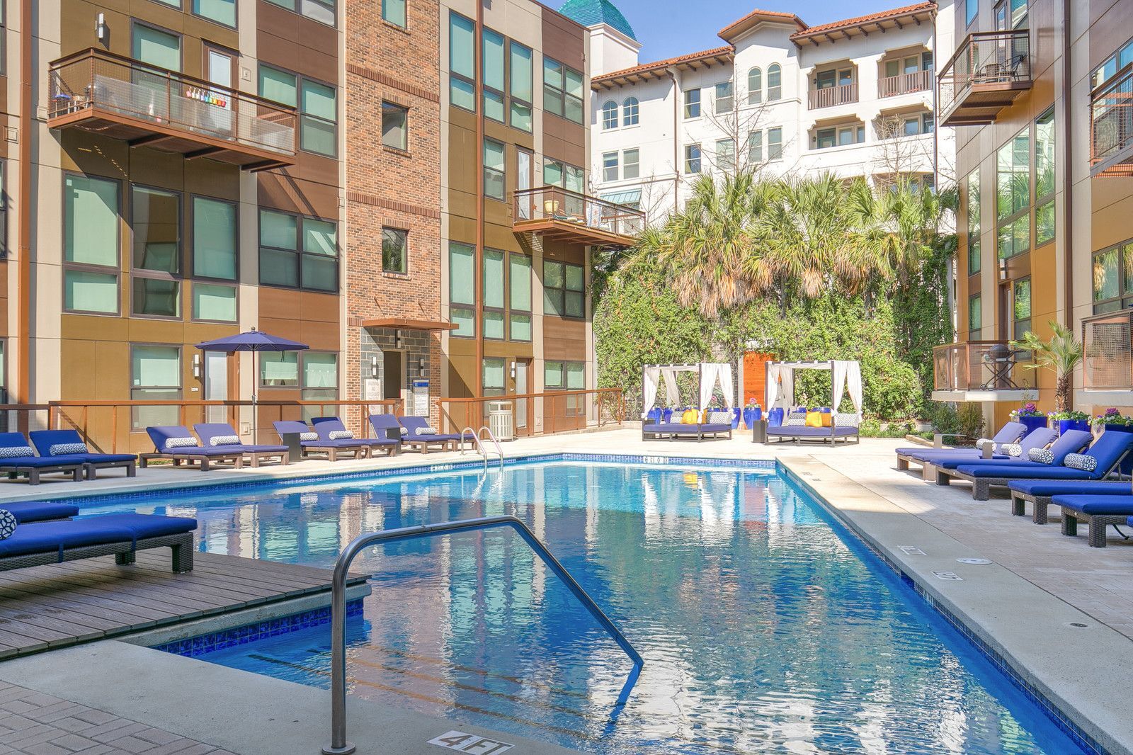 The Mondrian Cityplace Image 3