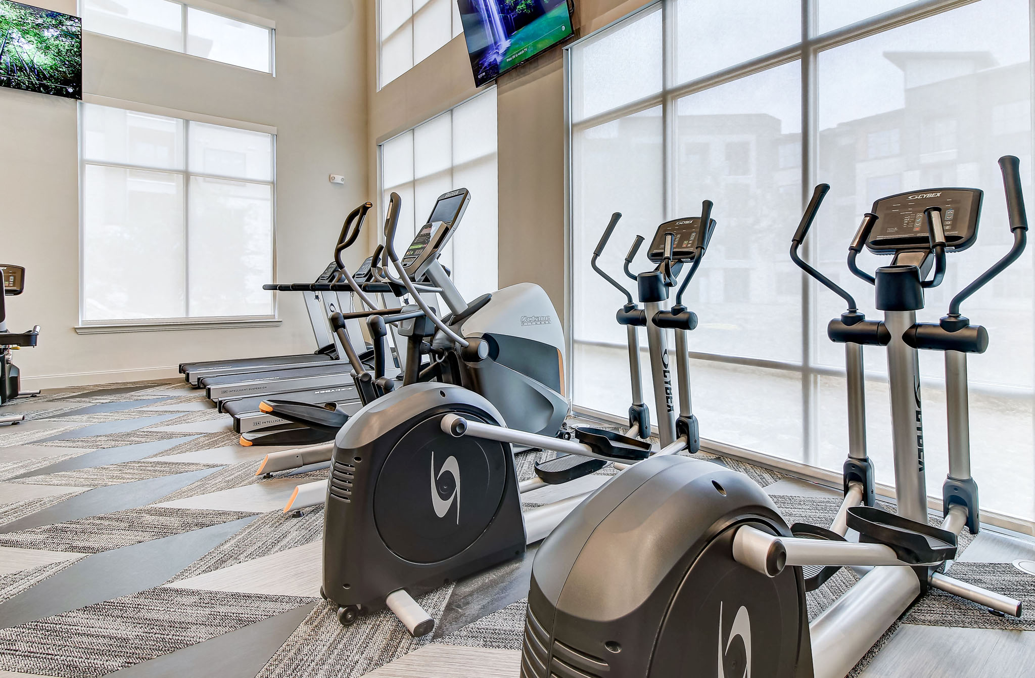 Oxly at The Merc Image 9