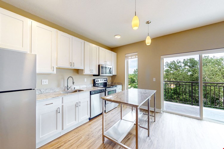 The Liberty Apartments & Townhomes Image 25