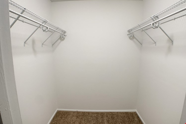 Steeplechase Apartments Image 39