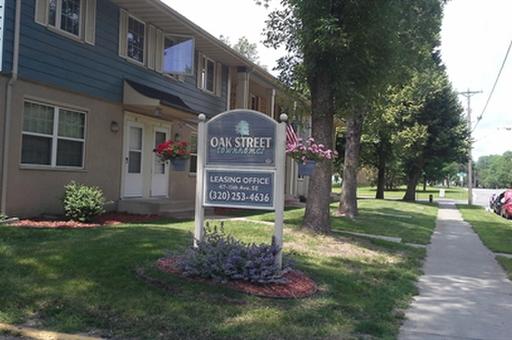 Oak Street Townhomes Image 1