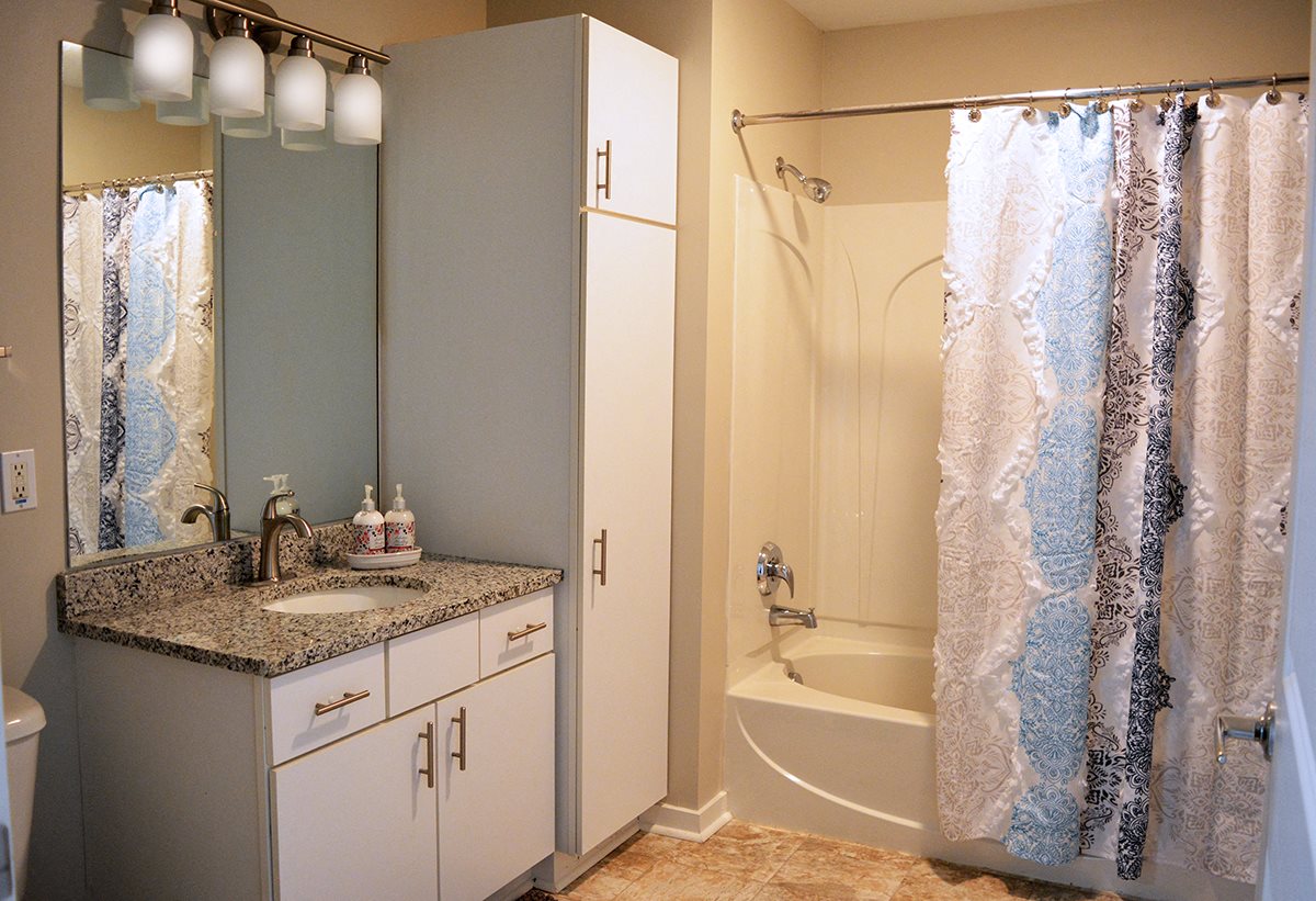 The Residences at Forest Park Hotel Image 22