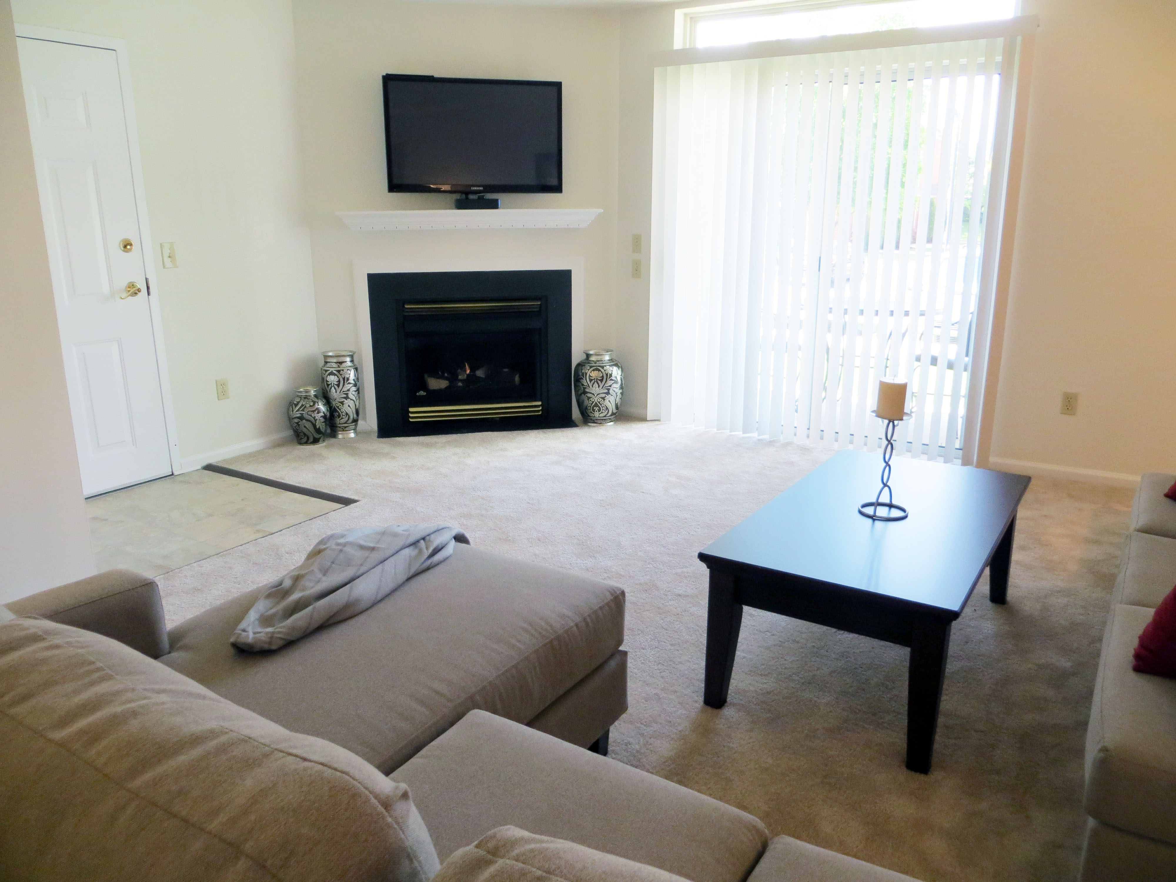 Henderson Square I and II Image 8