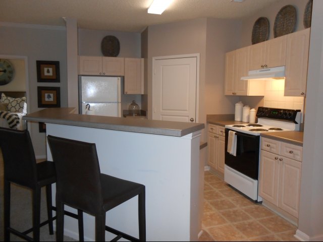 The Oaks at Lakeshore Image 6