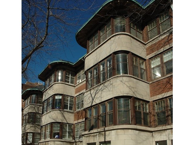 5337 S Hyde Park Boulevard Image 1