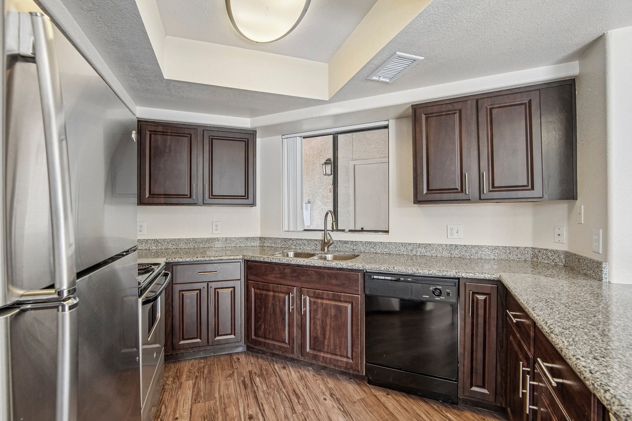 Ingleside Apartments in Phoenix, Arizona