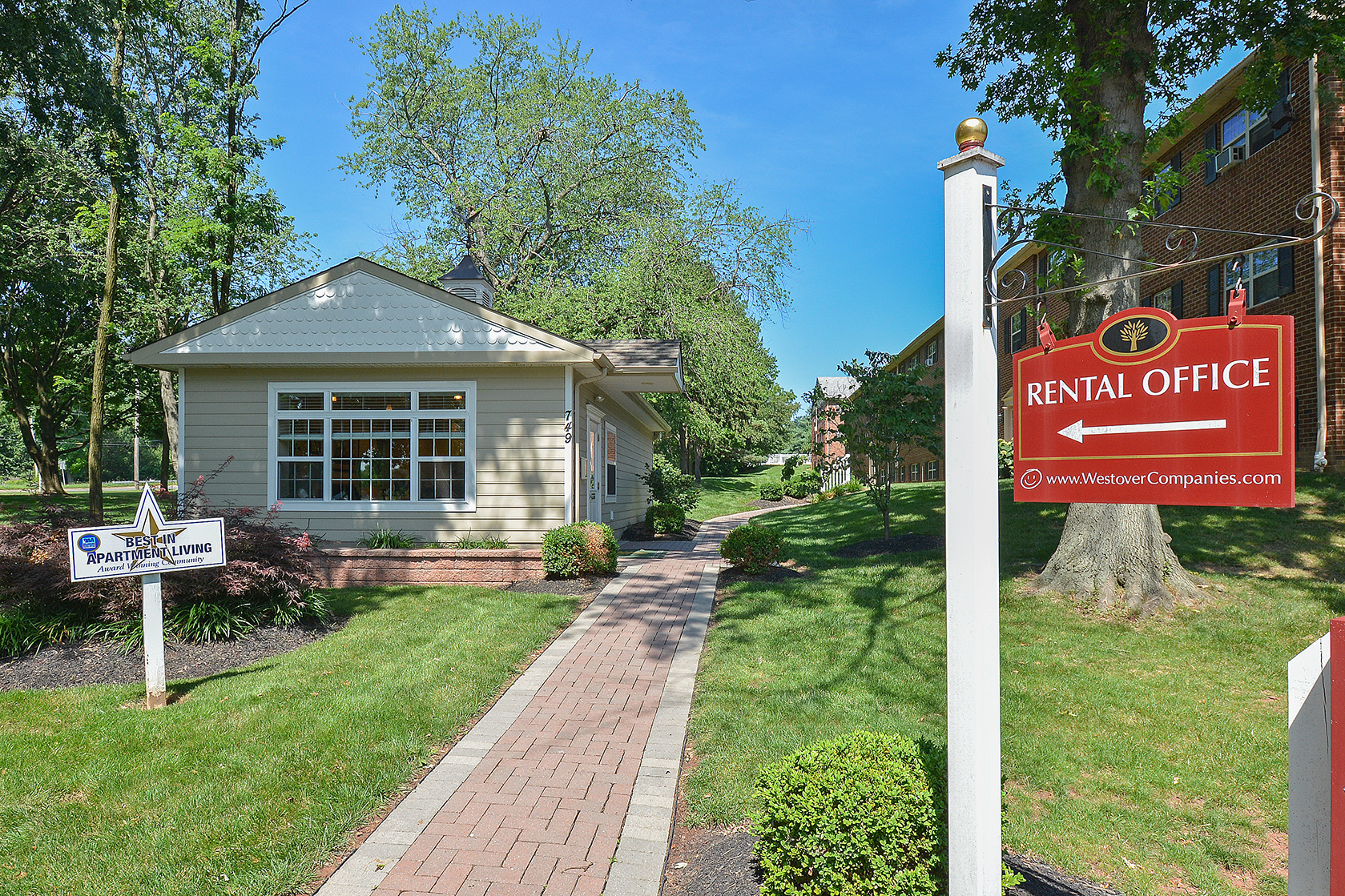 Leasing and Management Office