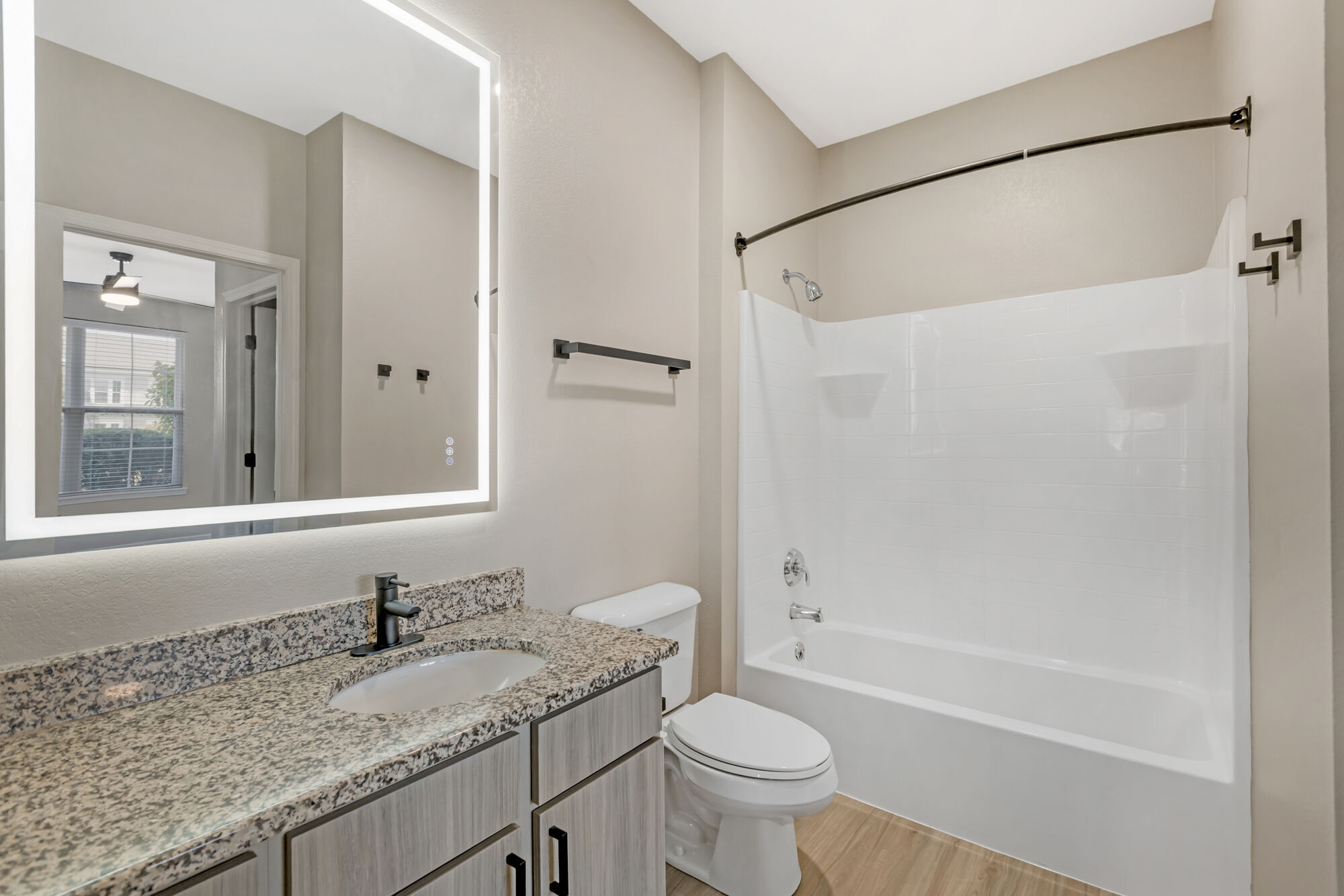 Enclave at 127th Apartments Image 34