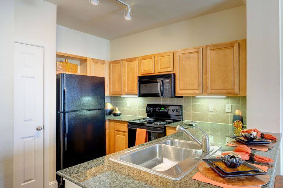 Cortland Halstead Image 29