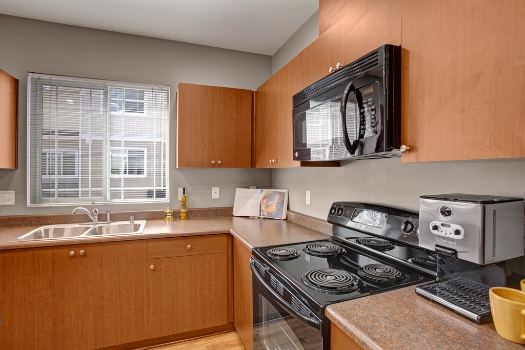Brookstone at Edgewater Image 7